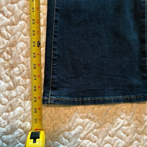 Sonoma 20W Bootcut denim distressed jean - Picture 7 of 8